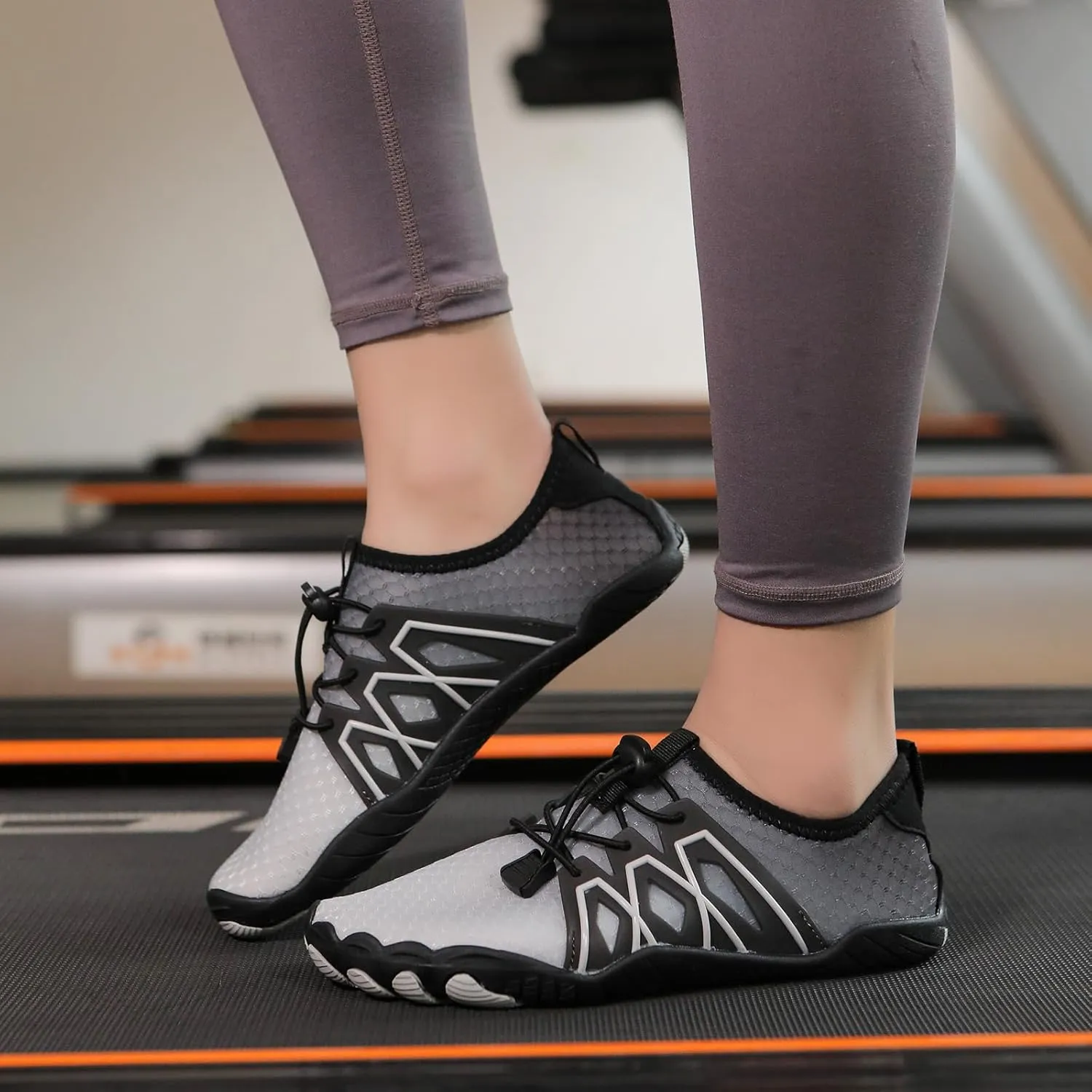 Adult Water Shoes Lightweight Men Quick-Dry Aqua Sock Barefoot Shoes Women Non-Slip Walking Athletic Swim Beach Shoe Surfing