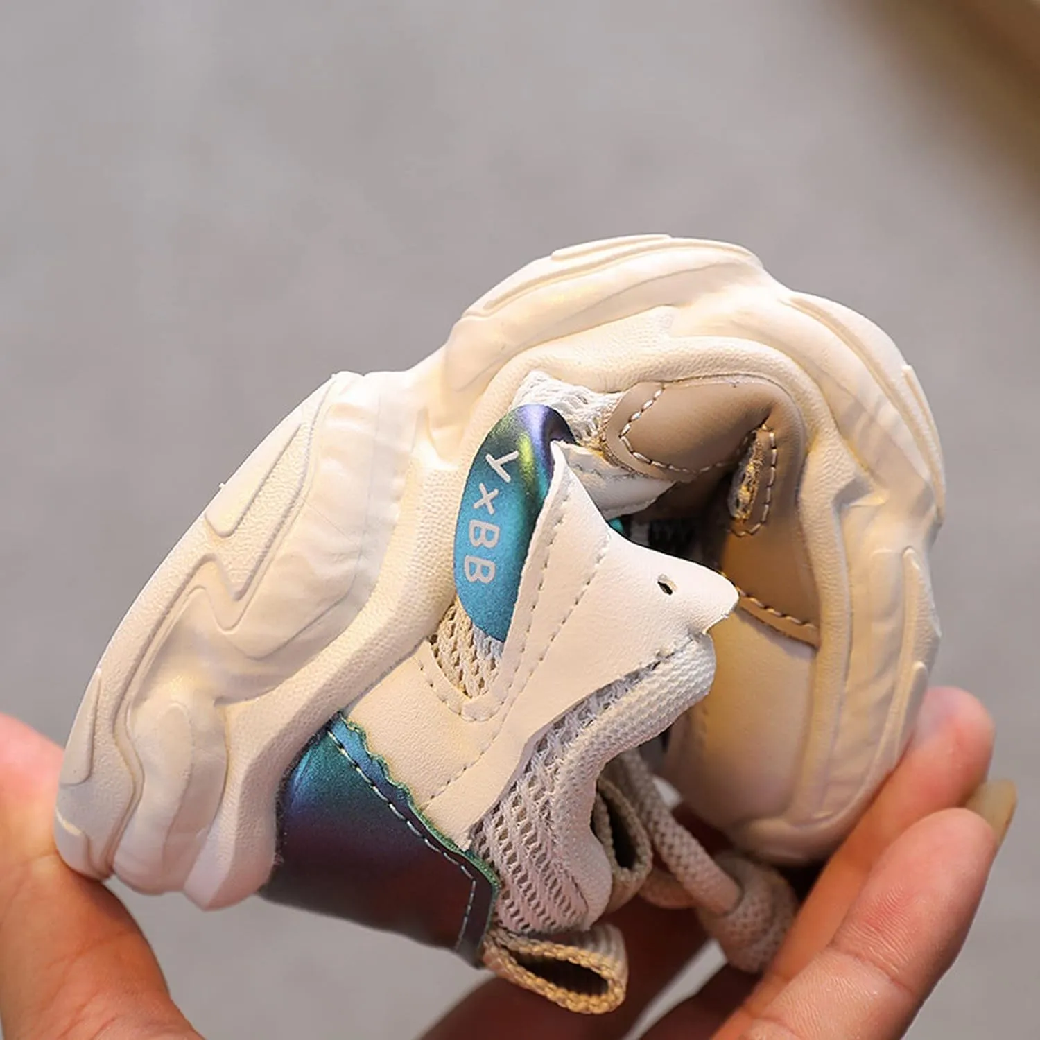 Boys Athletic Shoes Girls Tennis Running Shoes Lightweight Breathable Thick Soles Non Slip Athletic Sports Shoes