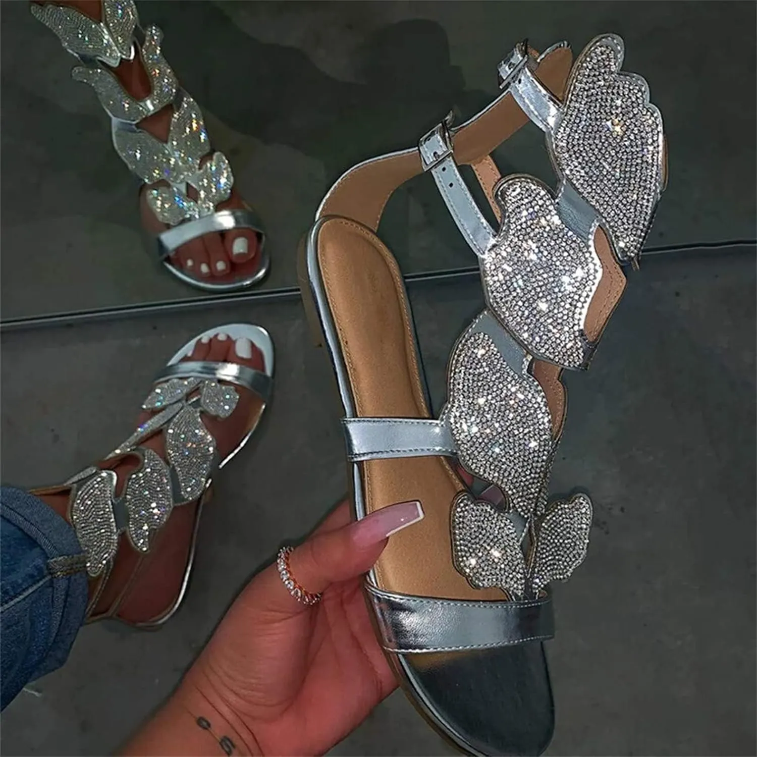 HINDOLA Women's Rhinestone Glitter Flat Sandals Summer Beach Sandal Casual Open Toe Flat Slippers Gladiator Roman Rhinestone Sandals for Women