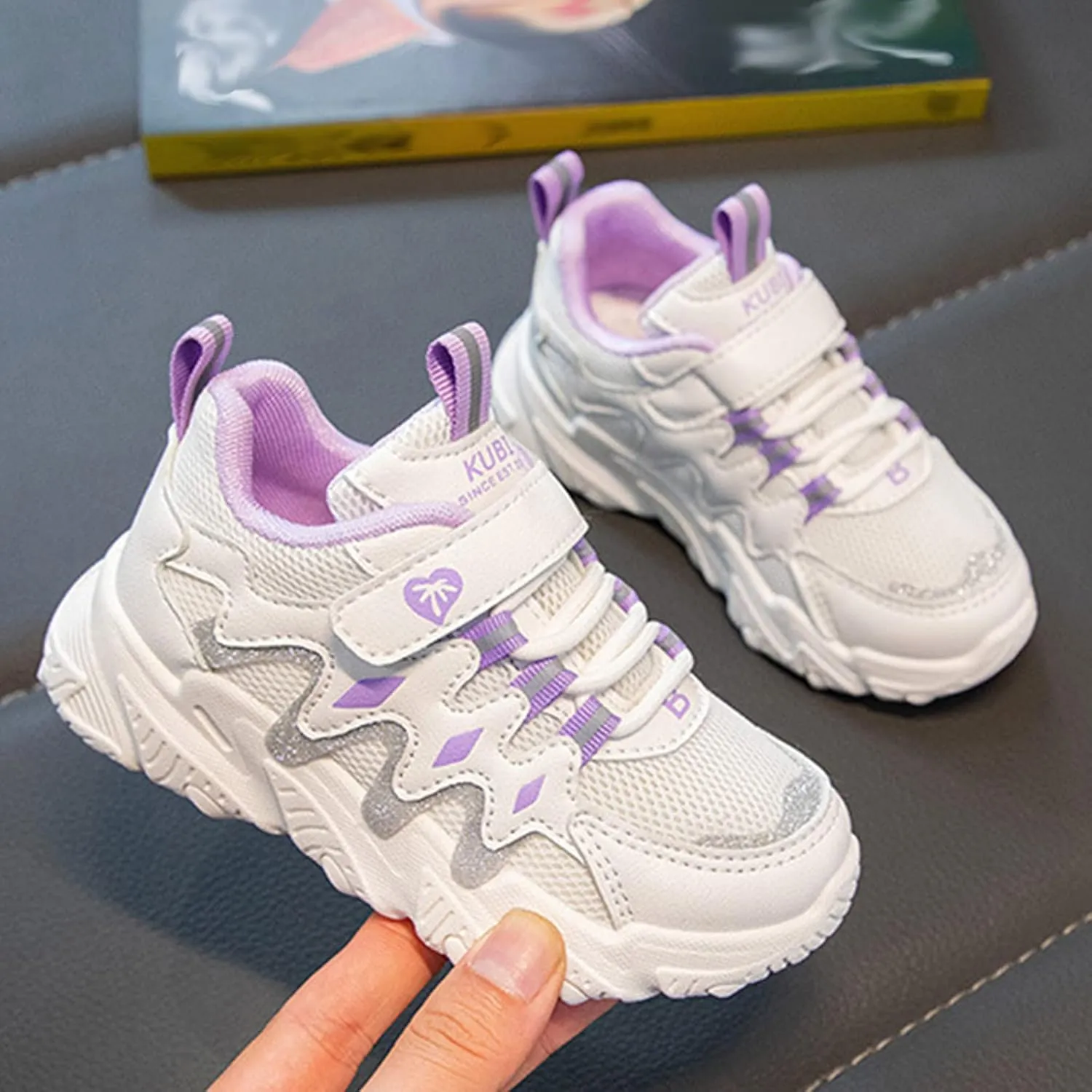 IWIHMIV Kids Sneaker for Boys Girls Running Tennis Shoes Lightweight Breathable Sport Athletic Casual Sports Shoes