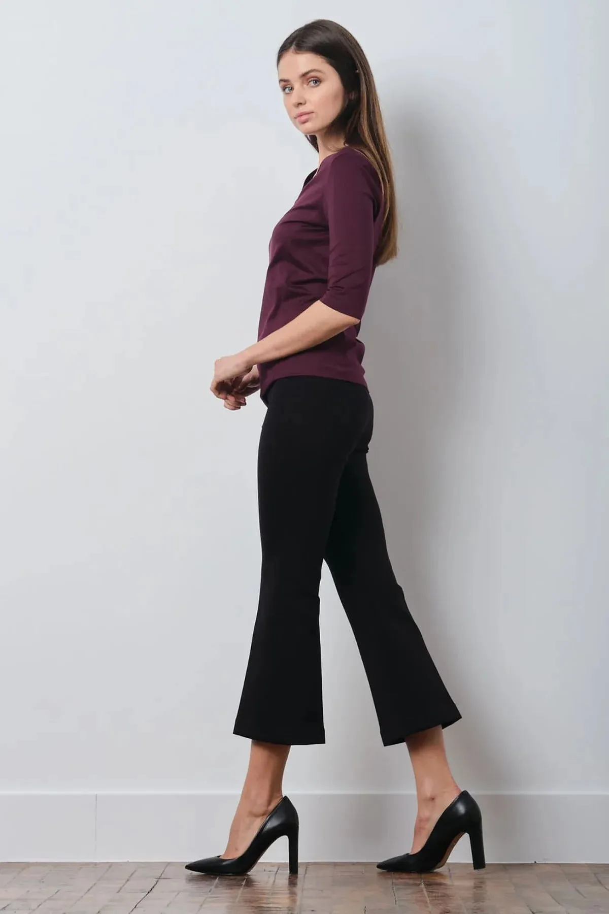 Leo Crop Flare | Black Freedom