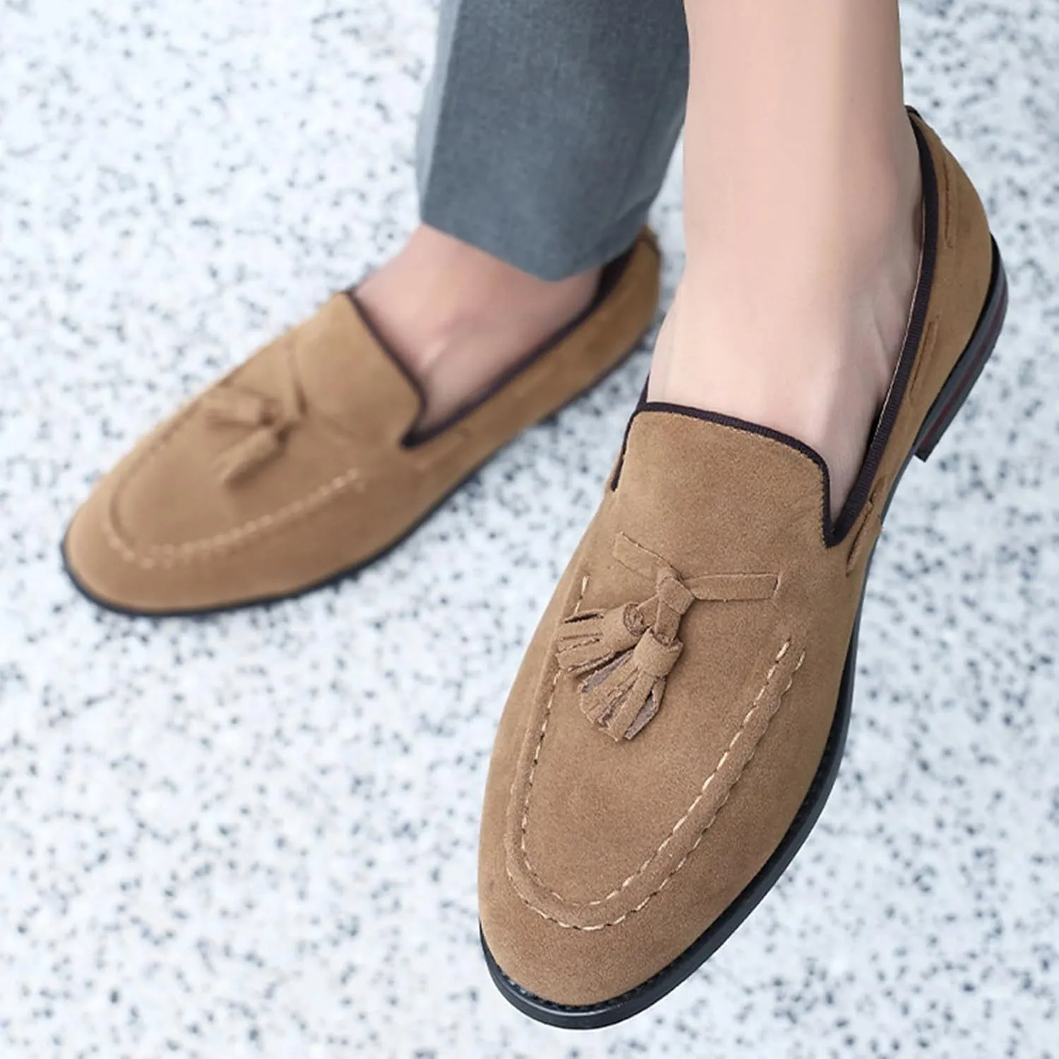 Men's Fashion Classic Loafers Luxury Loafer Shoes and Tassel Wedding Dress Shoes for Men