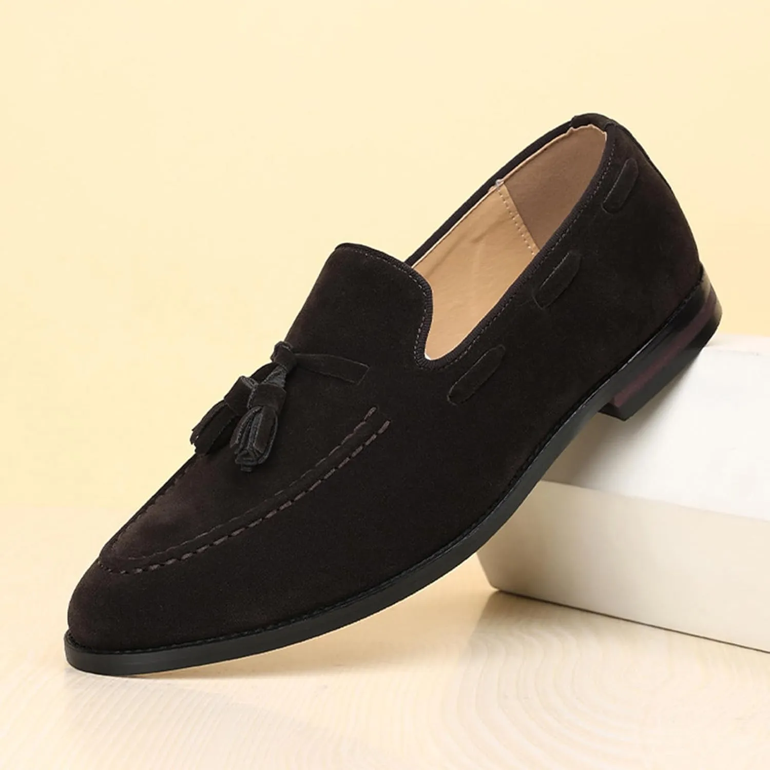 Men's Fashion Classic Loafers Luxury Loafer Shoes and Tassel Wedding Dress Shoes for Men