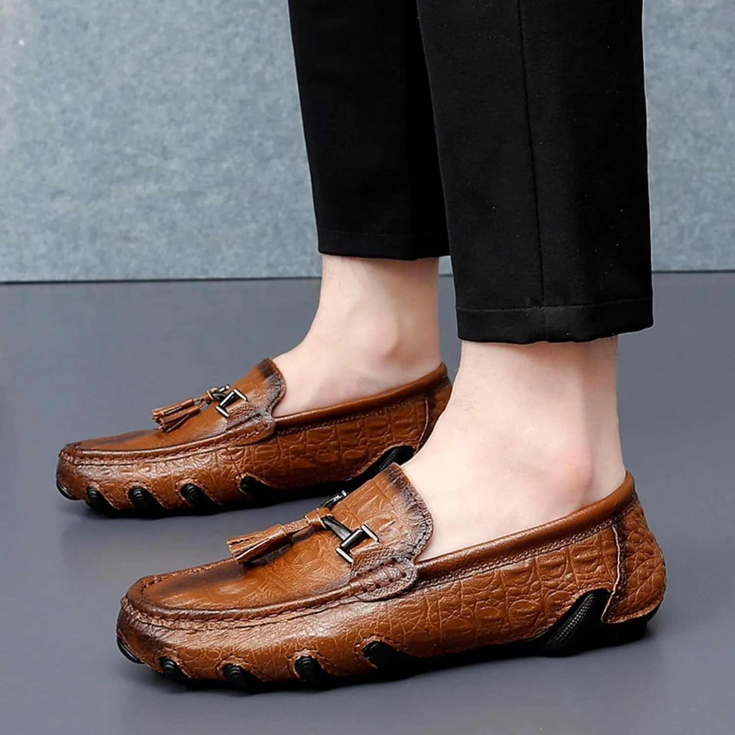 Mens Genuine Cowhide Loafers Slip - Ons, Casual Driving Flat Walking Octopus - Styled Moccasin, Business Boat Shoes, Tassel Slipper, for Wedding