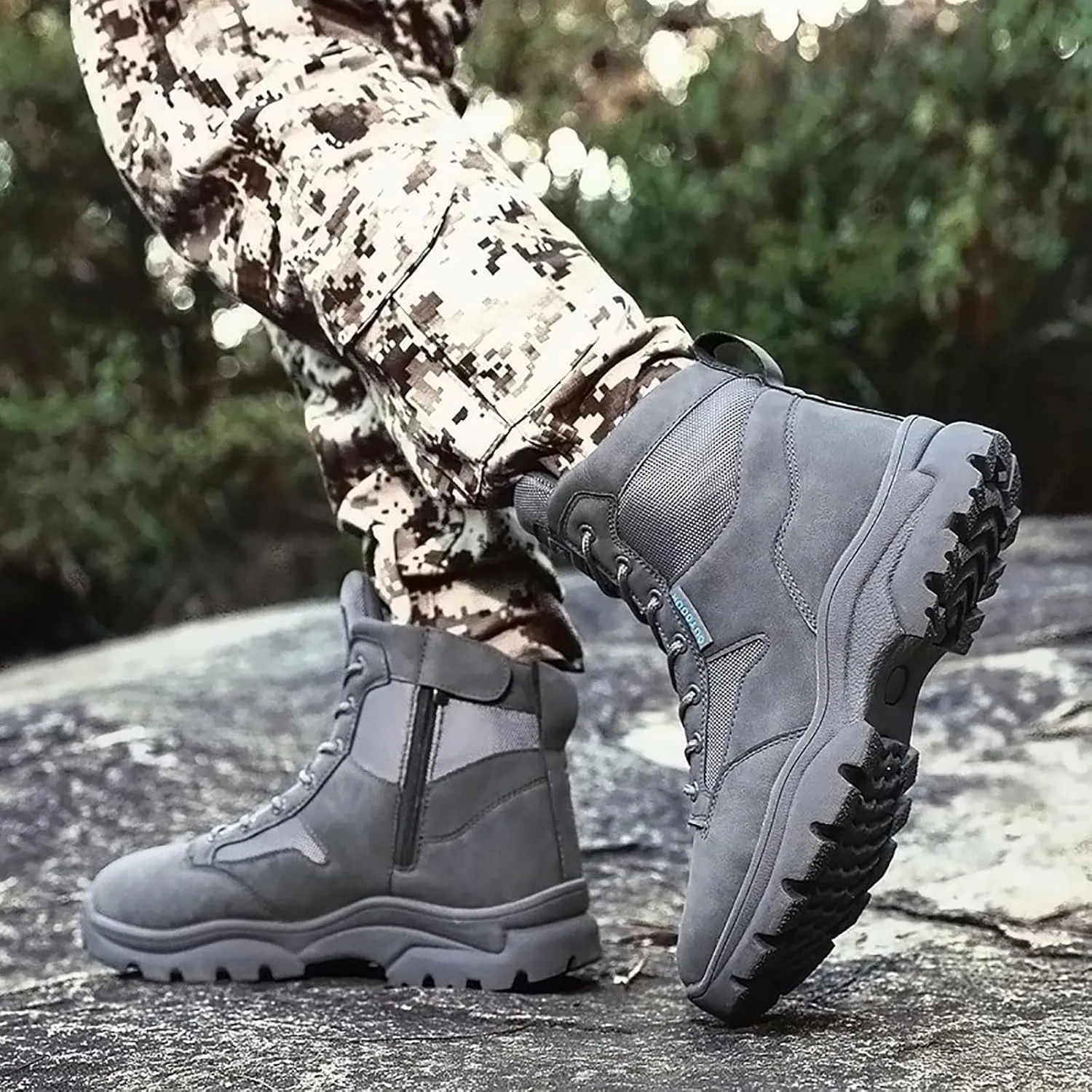 Men's Lace Up Breathable High Top Boots Waterproof Tactical Boots Military Army Outdoor Shoes For Hiking Climbing
