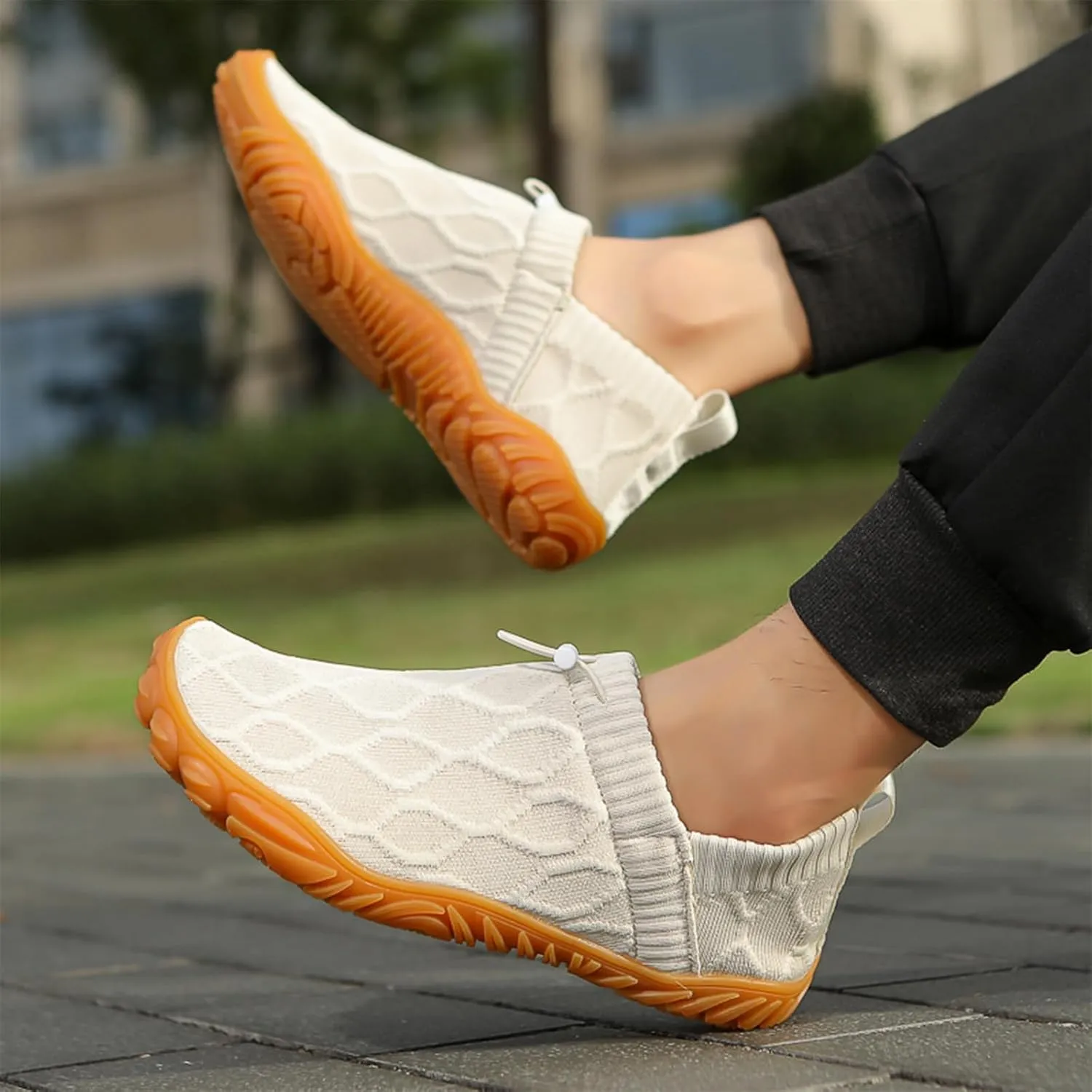 Men's Wide Toe Box Barefoot Shoes Knit Breathable Slip On Shoes,Casual Soft Sole Walking Slippers Non-Slip Quick-Dry Running Sneakers,Summer Zero Drop Sole Walking Sneakers for Gym Running