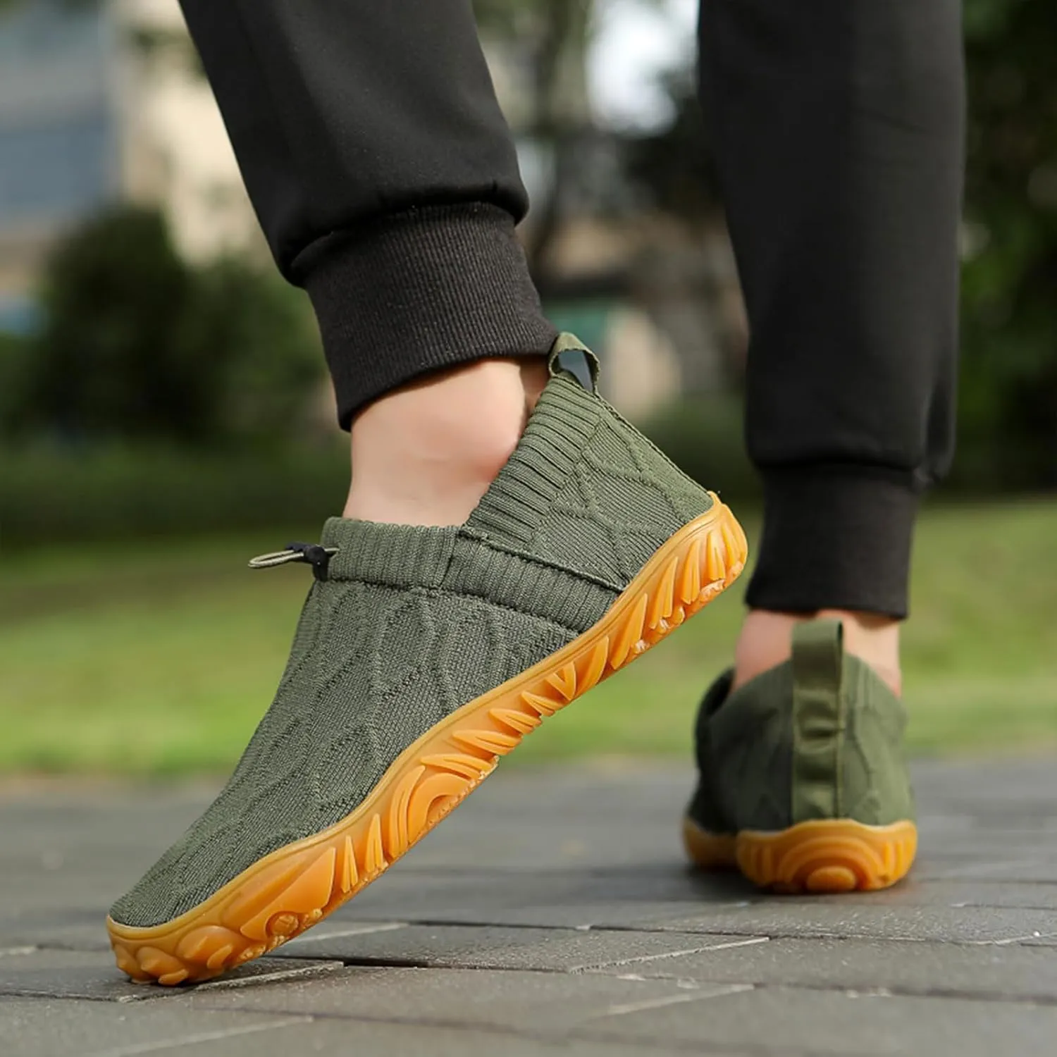 Men's Wide Toe Box Barefoot Shoes Knit Breathable Slip On Shoes,Casual Soft Sole Walking Slippers Non-Slip Quick-Dry Running Sneakers,Summer Zero Drop Sole Walking Sneakers for Gym Running