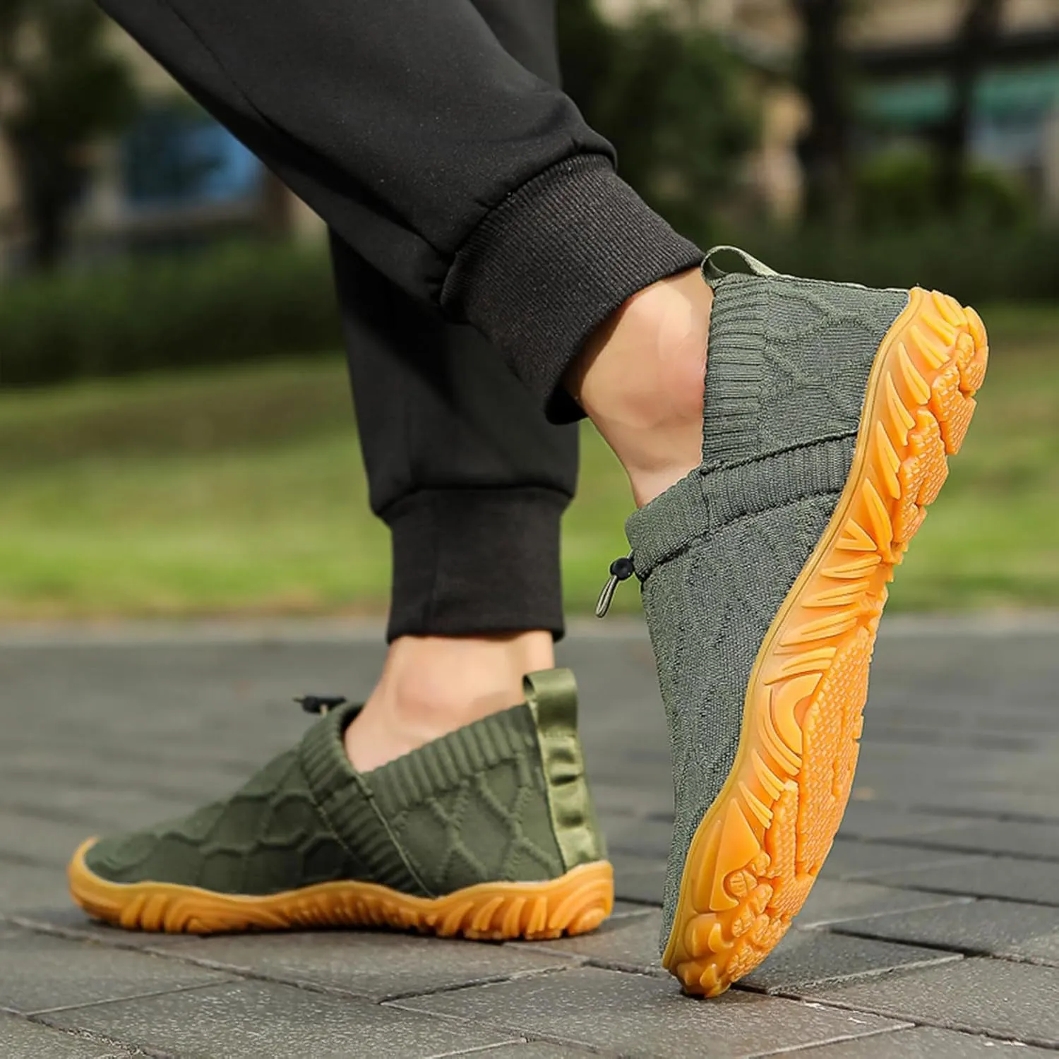 Men's Wide Toe Box Barefoot Shoes Knit Breathable Slip On Shoes,Casual Soft Sole Walking Slippers Non-Slip Quick-Dry Running Sneakers,Summer Zero Drop Sole Walking Sneakers for Gym Running