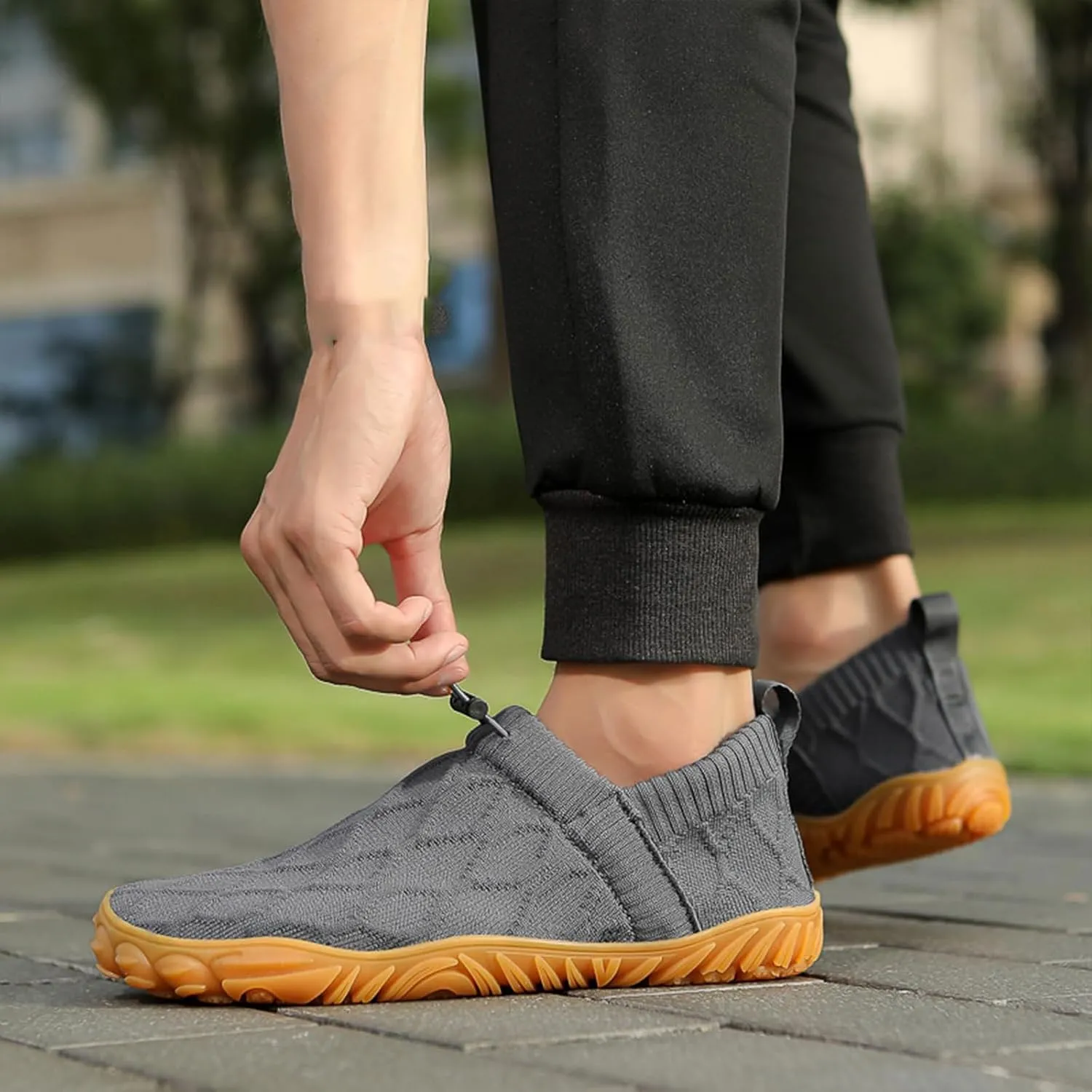 Men's Wide Toe Box Barefoot Shoes Knit Breathable Slip On Shoes,Casual Soft Sole Walking Slippers Non-Slip Quick-Dry Running Sneakers,Summer Zero Drop Sole Walking Sneakers for Gym Running