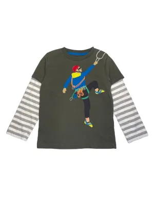 Mini Boden Boy's Long Sleeve Rock Climber Applique Top in Green (Slightly Defect)