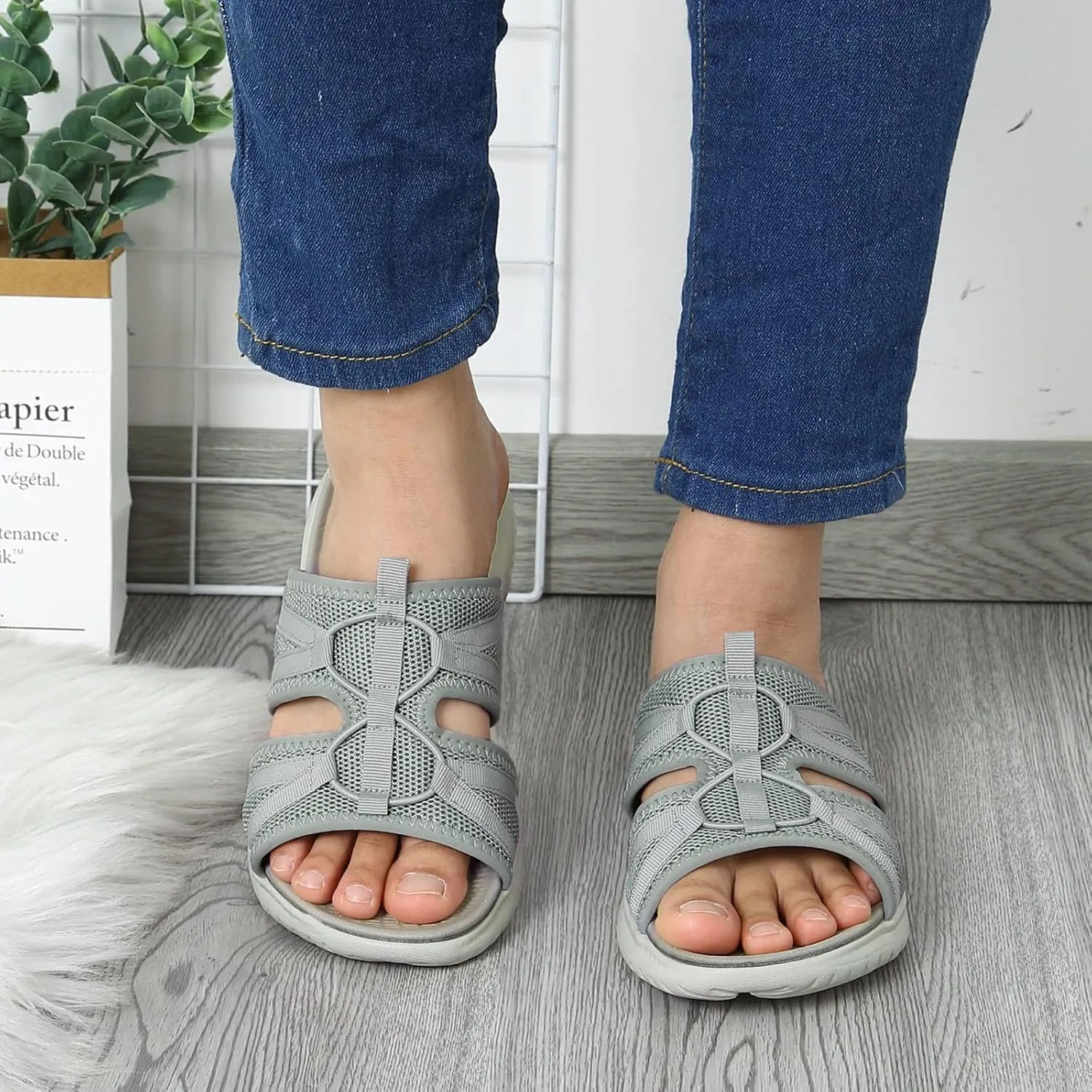 Spring Summer Women Flat Sandals Athletic Mesh Design Mesh Lightweight Breathable Sandals Slip On Bottom Sport Cushioned Footbed Shoe Outdoor Leisure Walking Fitness Hiking Cycling Slippers