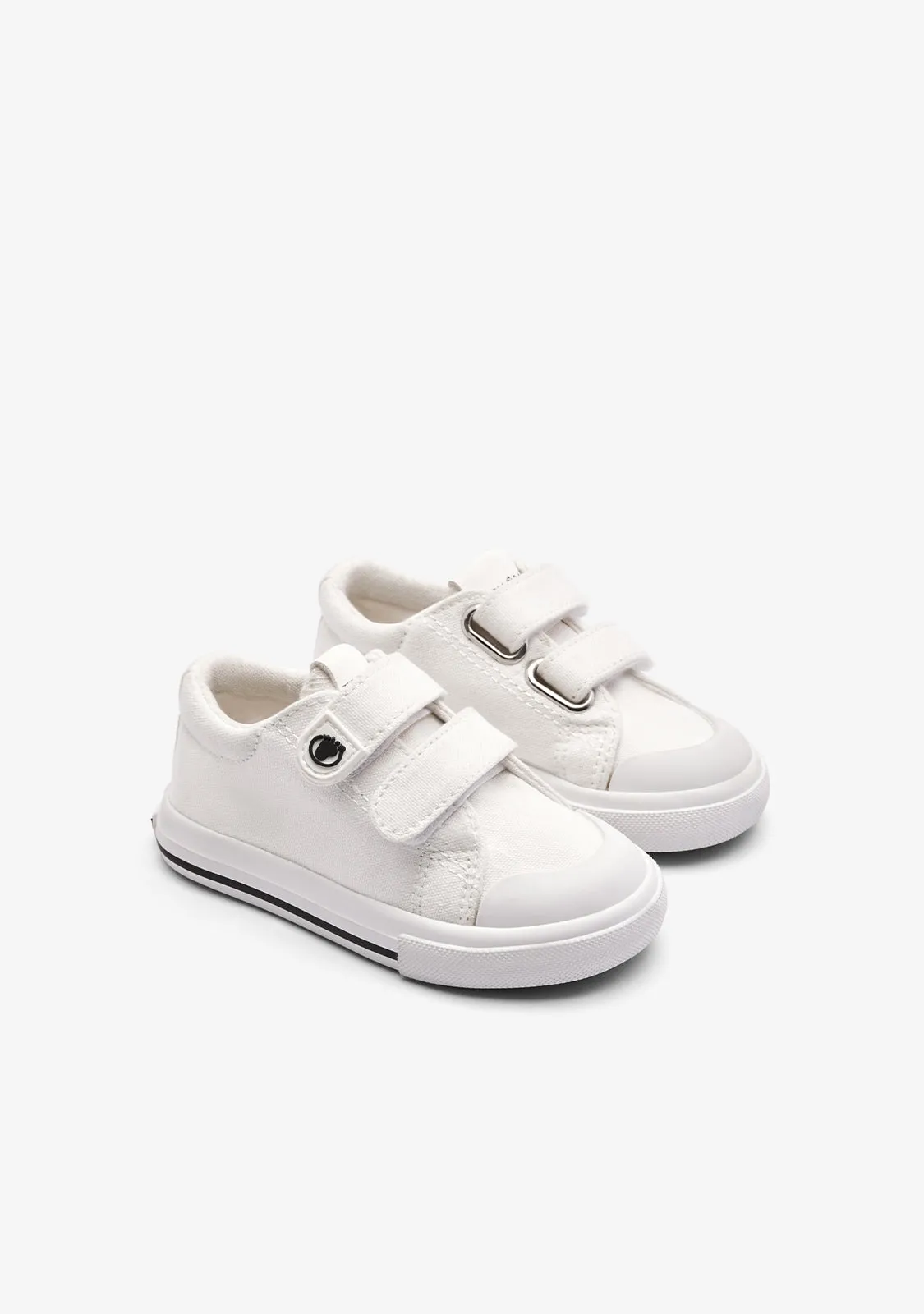 White Basic Canvas Respectful Sneakers