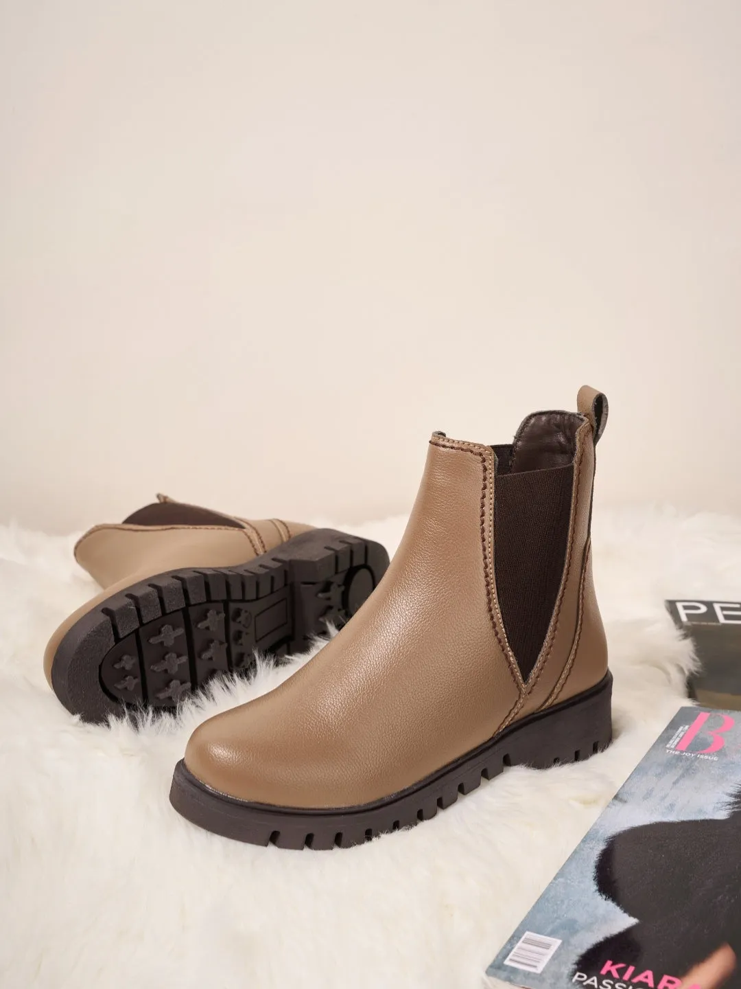 Women's Choco Casual Boots (IU5005)