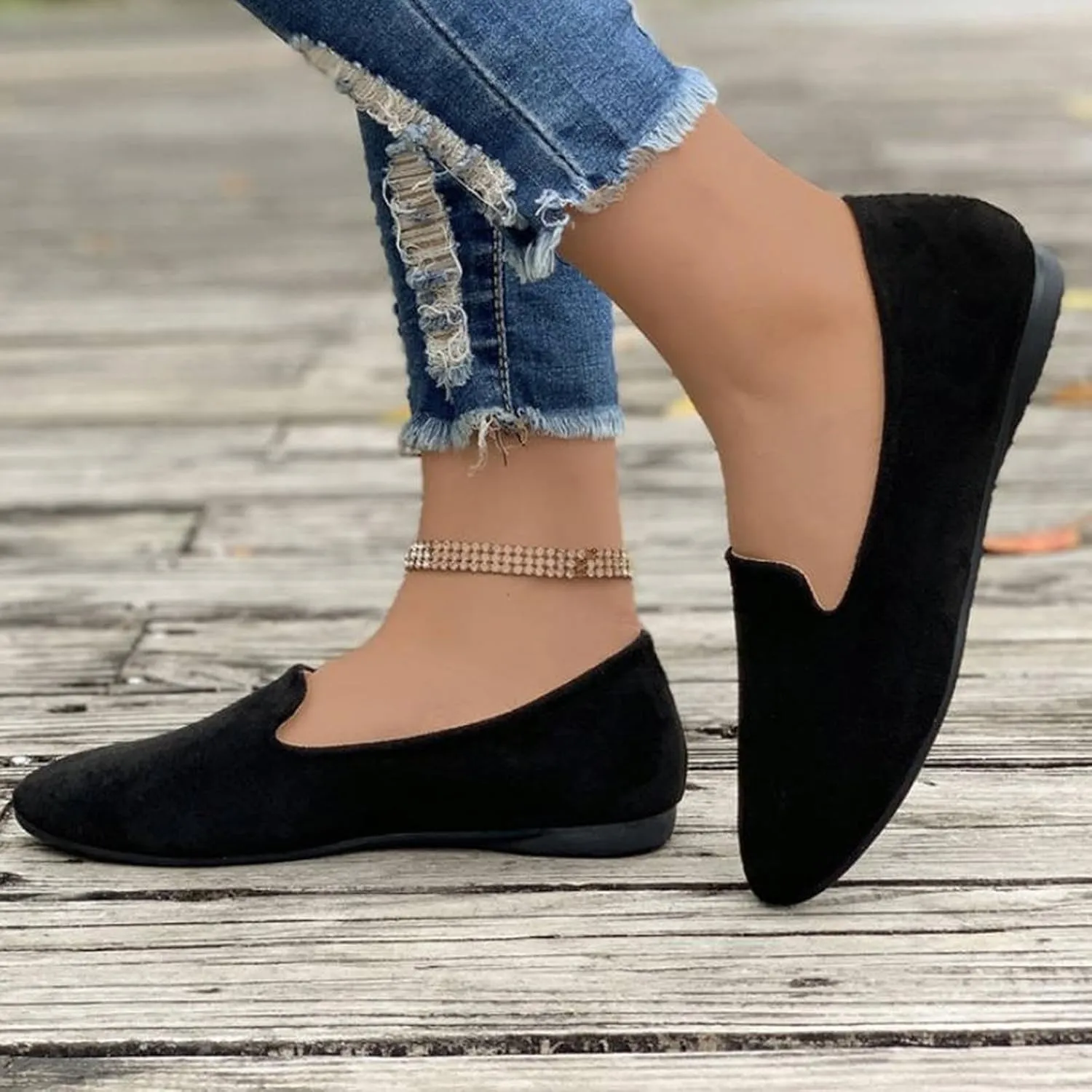 Women's Round Head Suede Flat Shoes Casual One Foot Stirrup Shallow Mouth Flat Shoes Flat Heeled Work Single Shoes